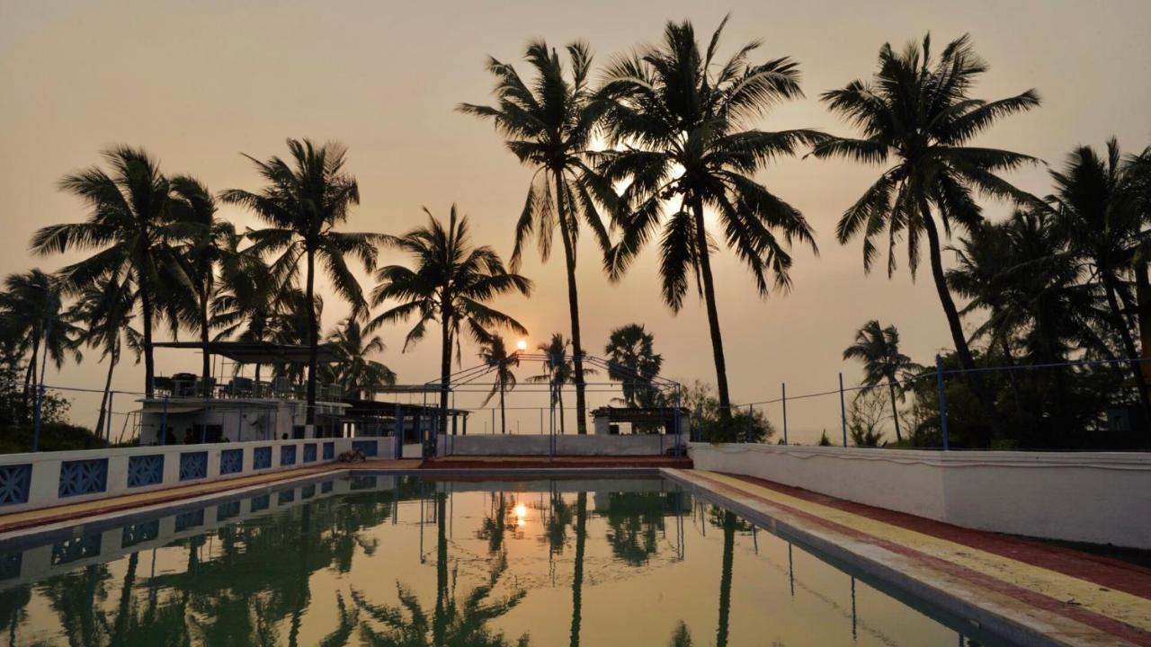 Santorini Vasai Resort Exterior photo